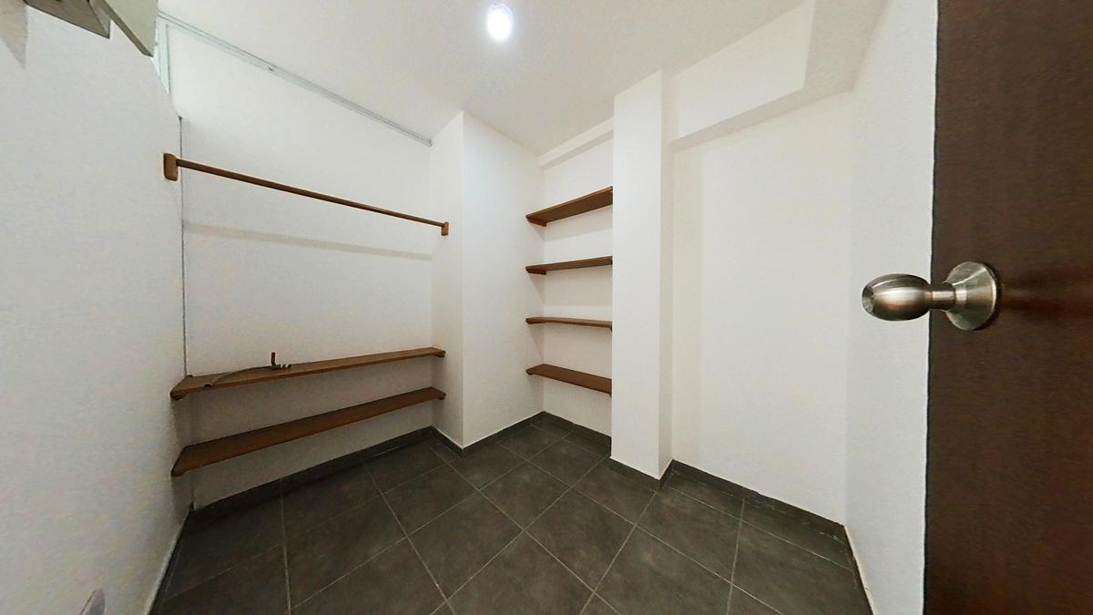 VENTA DE LINDA CASA EN PIMENTEL
